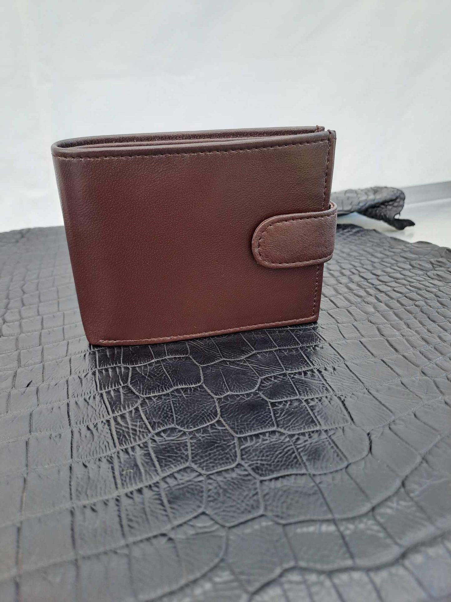 MENS LEATHER WALLET