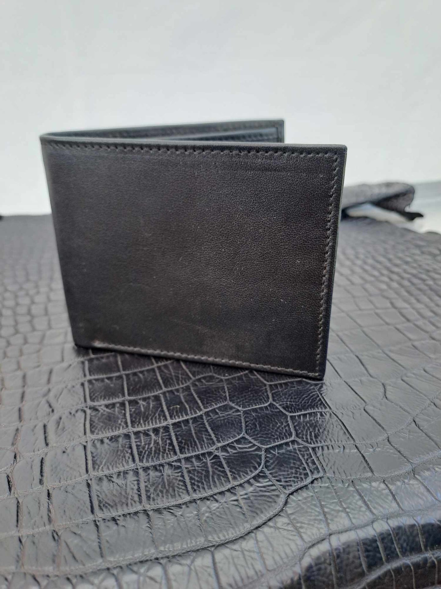 MENS LEATHER WALLET